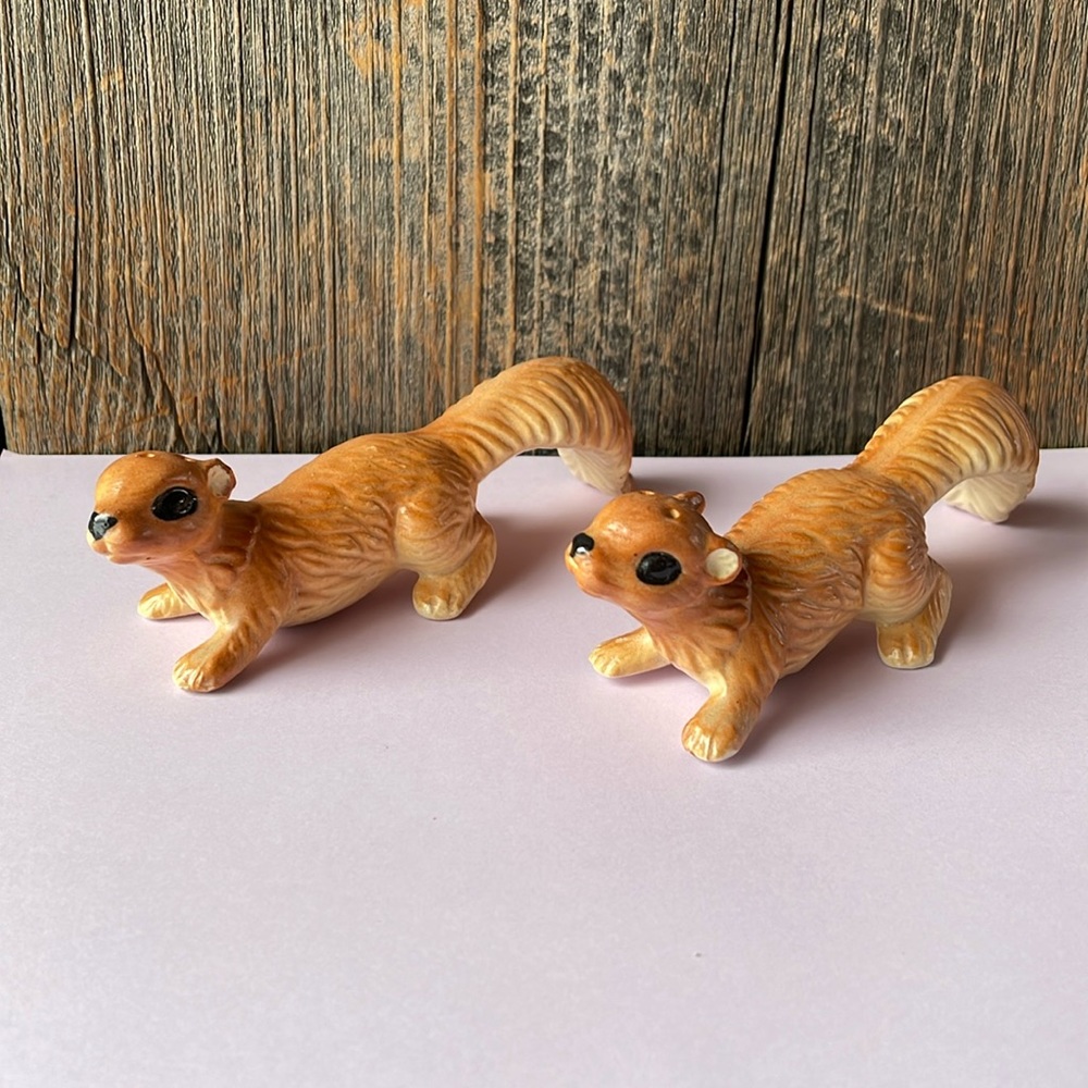 Squirrels Vintage Salt and Pepper Shaker Set